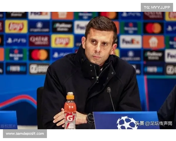 如何理解莫塔在足球中作为位置类型中场的独特作用与战术价值